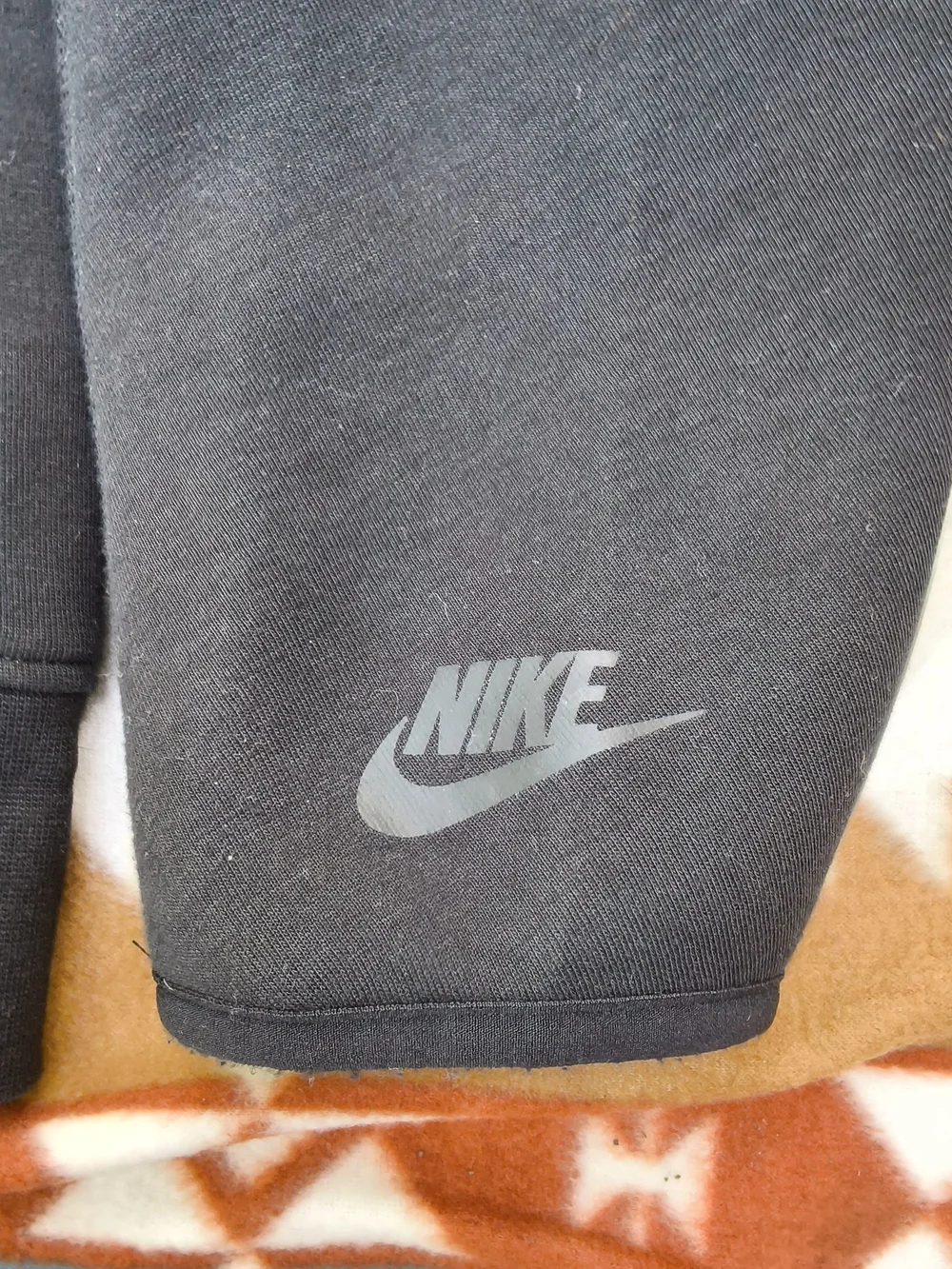 Nike Tech Pullover - Picture 4 of 4